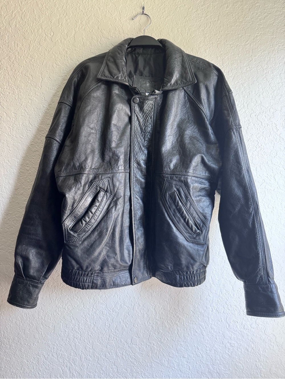 Vintage Oversized Black Leather Bomber Jacket Slouchy 80s 90s